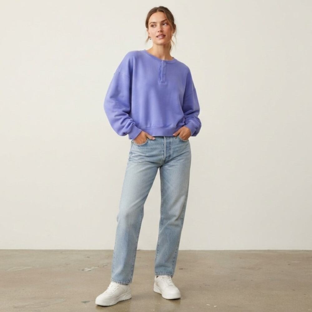 Daydreamer LA Solid Oversized Henley Sweatshirt Sunfaded Iris S/M